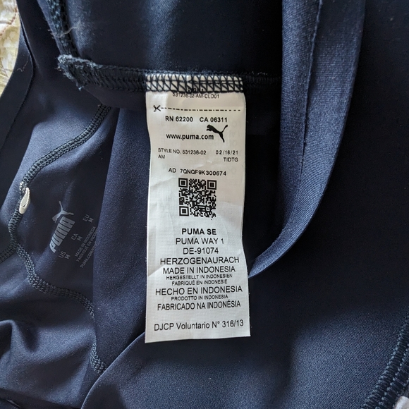 Puma NWOT Golf/Tennis Skirt Navy blue with blue polka dots. Medium - Picture 5 of 8